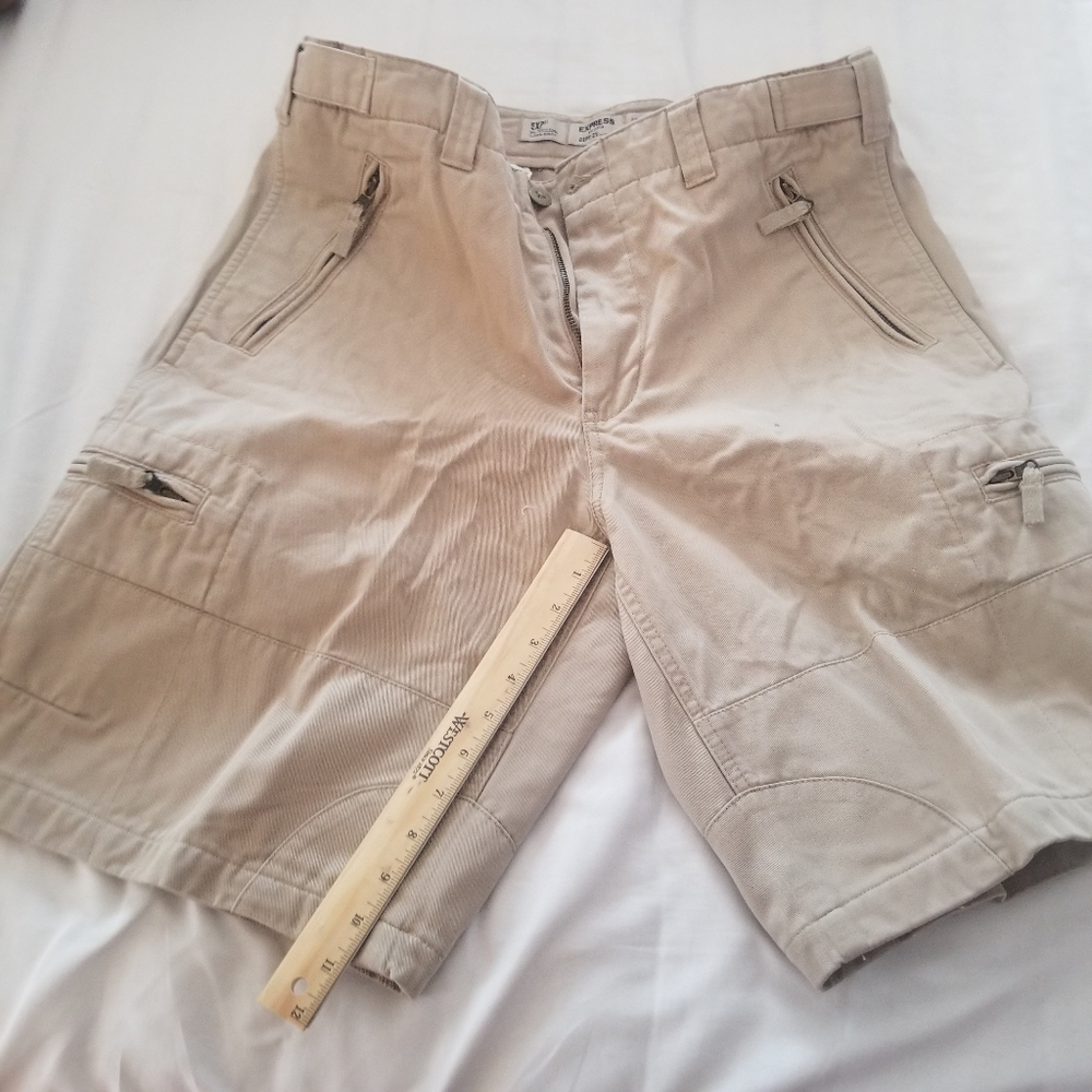 Mens khaki cargo shorts